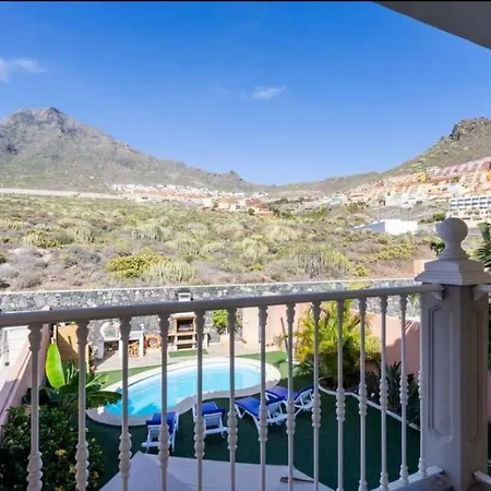Villa Encanto, Heated And Salt Water Pool, Fast Fiber!!! *