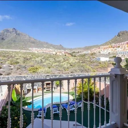 Villa Encanto, Heated And Salt Water Pool, Fast Fiber!!! *